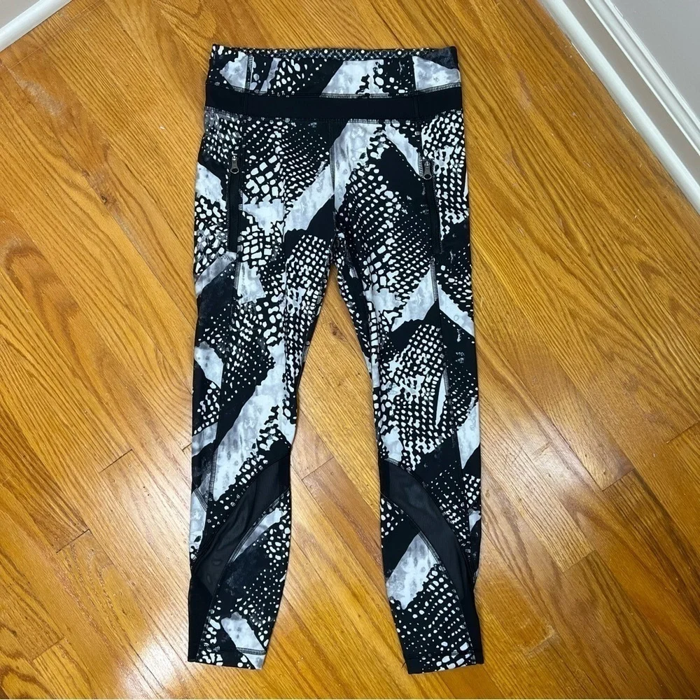 lululemon athletica excellent used